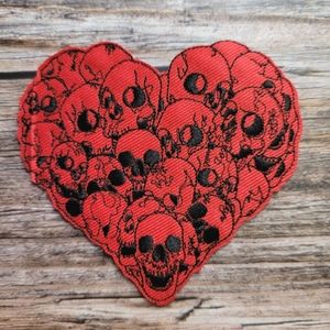 3/13$ Red Skulls Heart Emo 90s Gothic Embroidered Iron on Patch